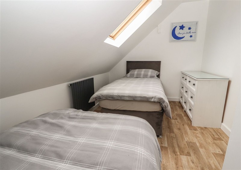 Bedroom (photo 2) at 11 Seabreeze, Llandudno