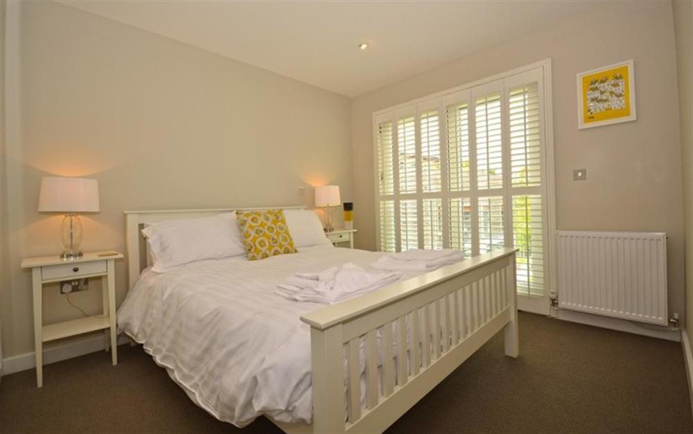 The second double bedroom at 11 Talland in Talland Bay