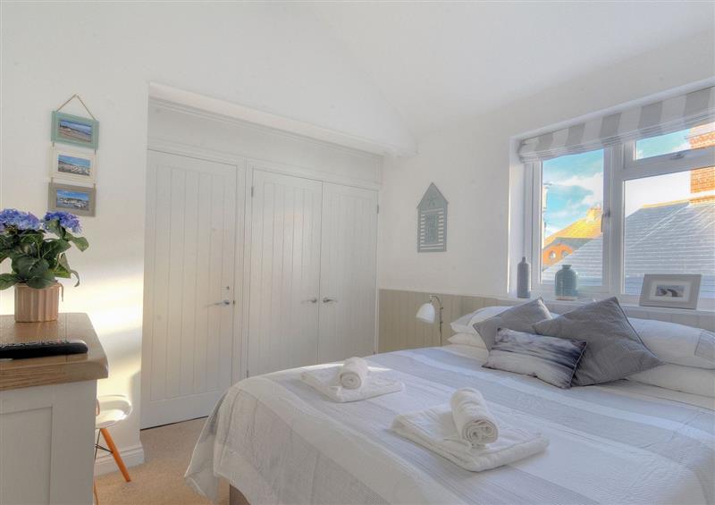 This is a bedroom at 11 The Gables, Lyme Regis