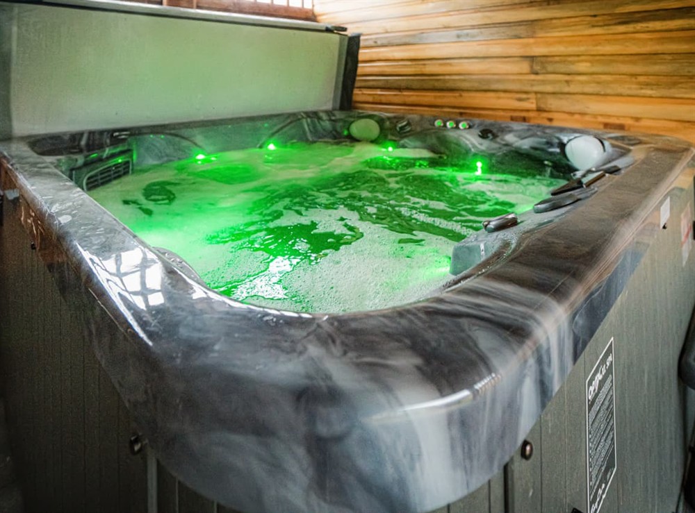 Hot tub at 11 The Gavel in Warkworth, Northumberland