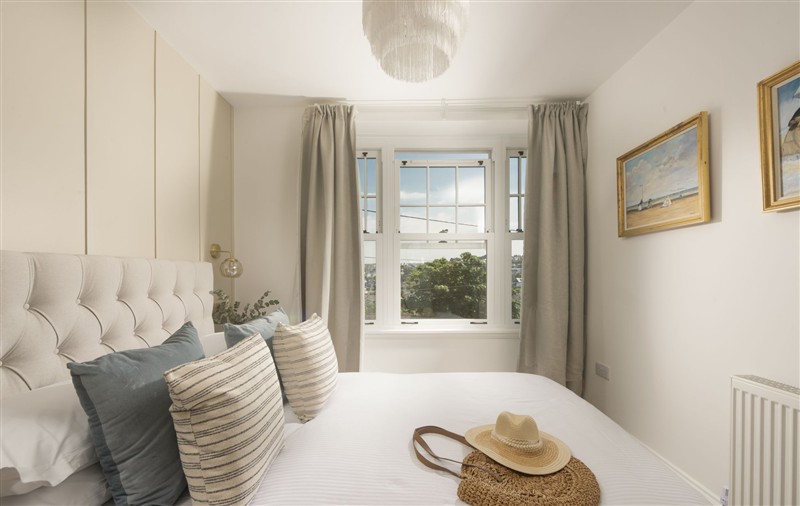 One of the bedrooms (photo 2) at 11 Tywarnhayle House, Cornwall