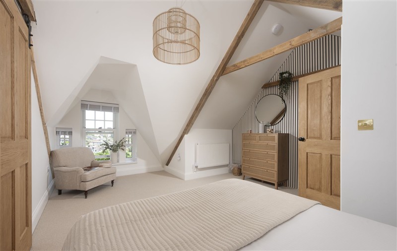 One of the bedrooms (photo 3) at 11 Tywarnhayle House, Cornwall