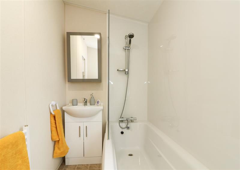 The bathroom at 110 Pentney Lakes, Pentney near Kings Lynn