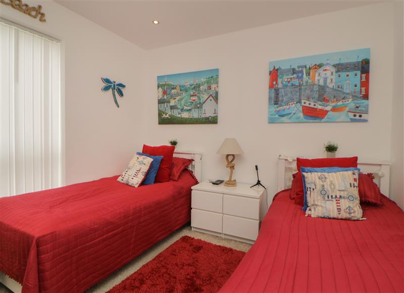 This is a bedroom at 12 Beachdown, Challaborough