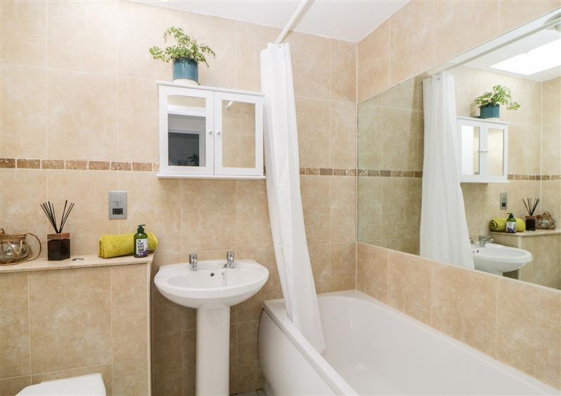 Bathroom (photo 2) at 126 Cumber Close, Malborough