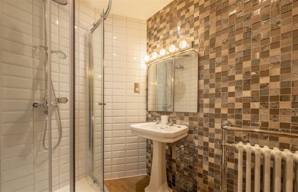 En-suite shower with wash basin and WC at 13 Burlington Place, Sheringham