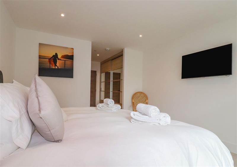 One of the bedrooms (photo 2) at 13 Cliff Edge, Newquay