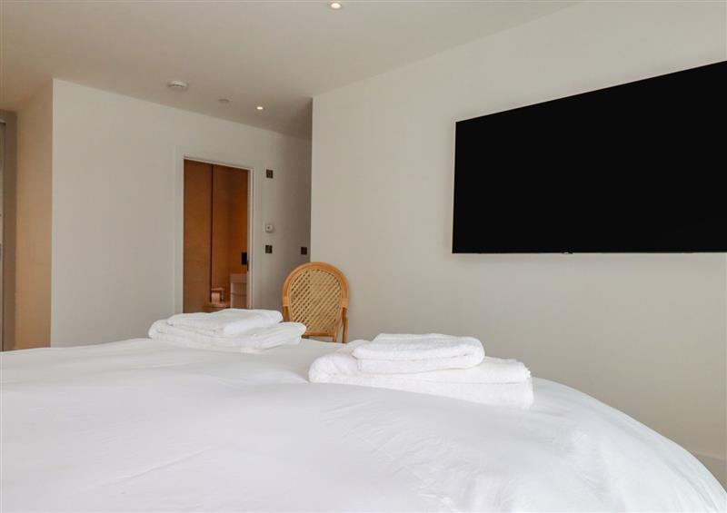 This is a bedroom at 13 Cliff Edge, Newquay