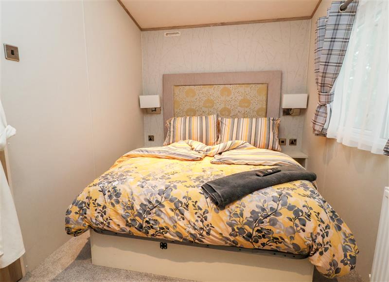 Bedroom (photo 2) at 13 Harlech Court, Prestatyn
