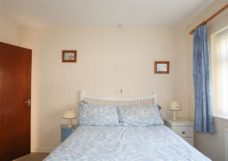 This is a bedroom at 14 Cae Pin, Abersoch