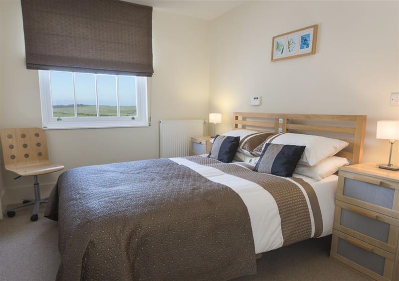 Double bedroom (photo 2) at 14 Combehaven, Salcombe, Devon