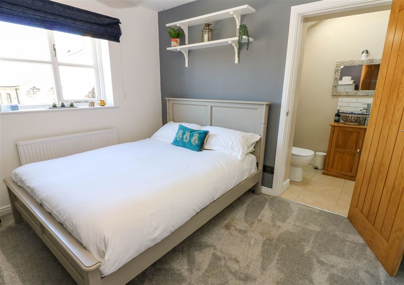 A bedroom in 14 Hill Close at 14 Hill Close, Reeth