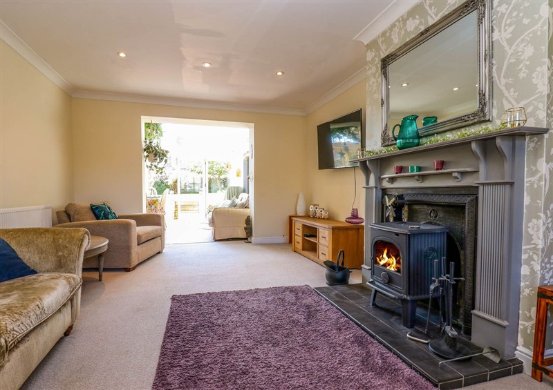 Inside (photo 3) at 14 Hill Close, Reeth