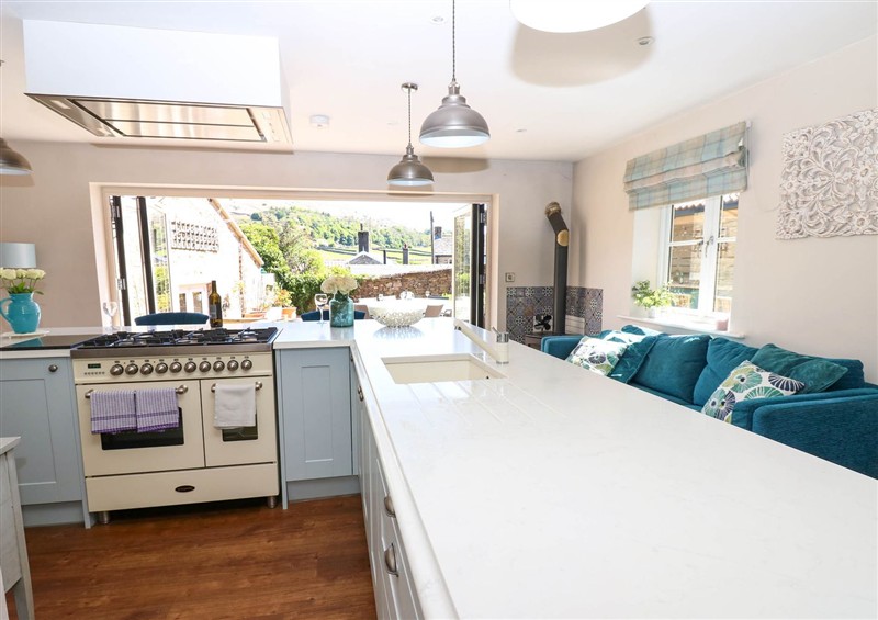 Kitchen (photo 4) at 14 Hill Close, Reeth