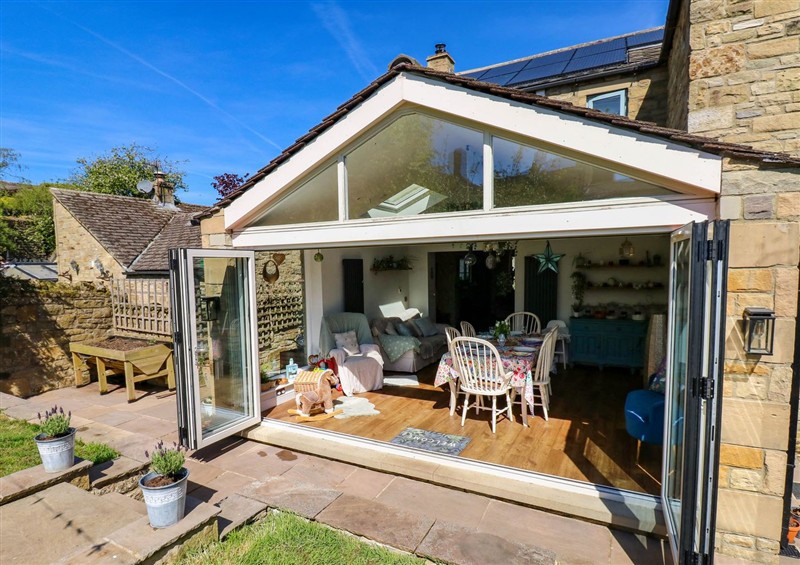 The setting of 14 Hill Close (photo 2) at 14 Hill Close, Reeth