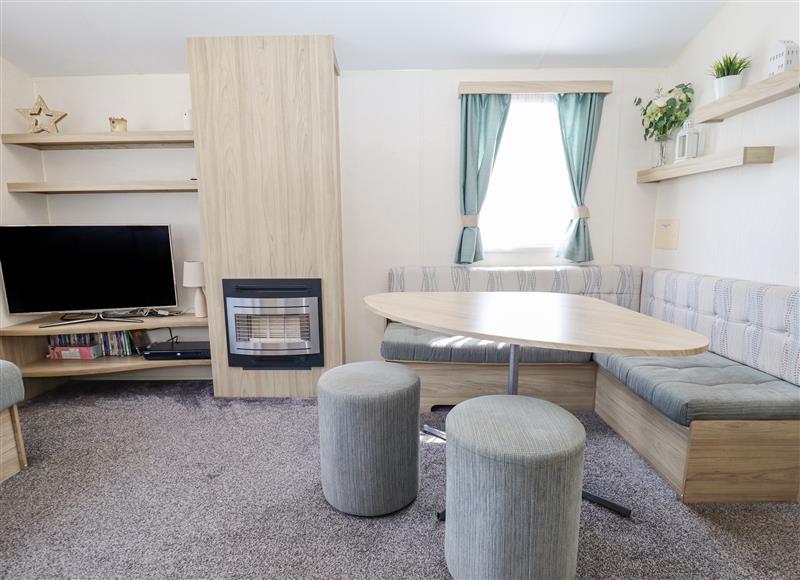 The living area at 14 Larch View, Tattershall Lakes Country Park