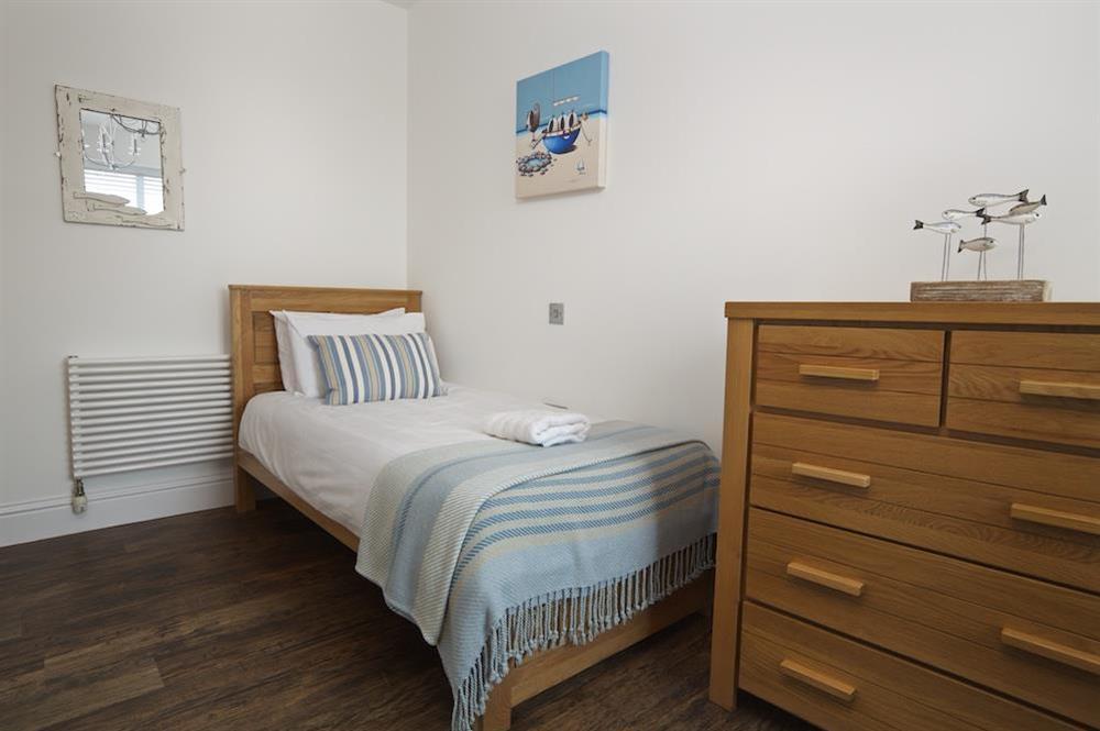 Twin bedroom (photo 2) at 15 At The Beach in , Torcross
