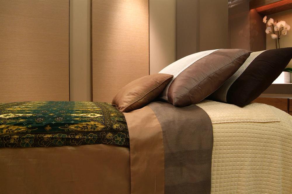 Dart Marina spa treatment bed at 15 Dart Marina in Sandquay Road, Dartmouth