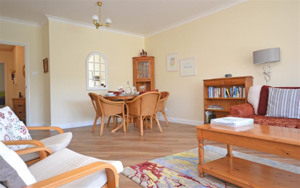 The living and dining room at 15 The Moorings in Kingsbridge