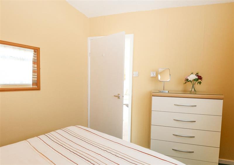 One of the 2 bedrooms at 154, Winterton-On-Sea