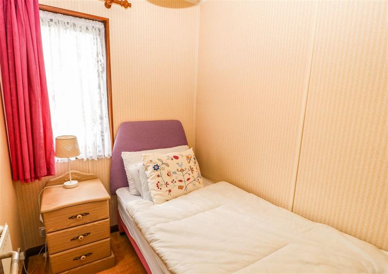 Bedroom at 16 Forest Lodge, Chwilog