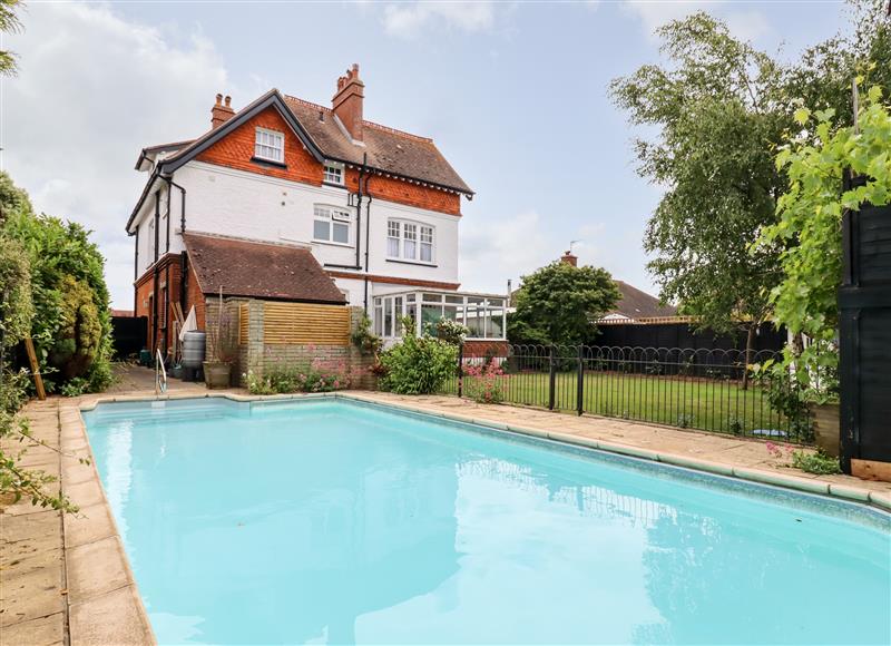 There is a swimming pool at 16 Garfield Road, Felixstowe