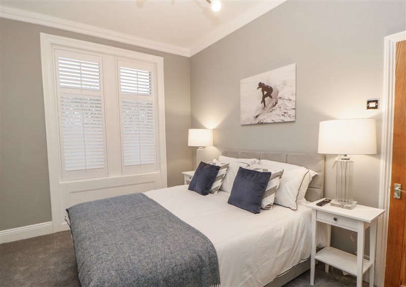 A bedroom in 16 Seafield Terrace (photo 2) at 16 Seafield Terrace, South Shields