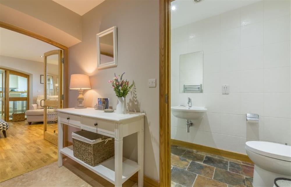 Ground floor:  Entrance hall with door to shower room at 16 The Granary, Wells-next-the-Sea