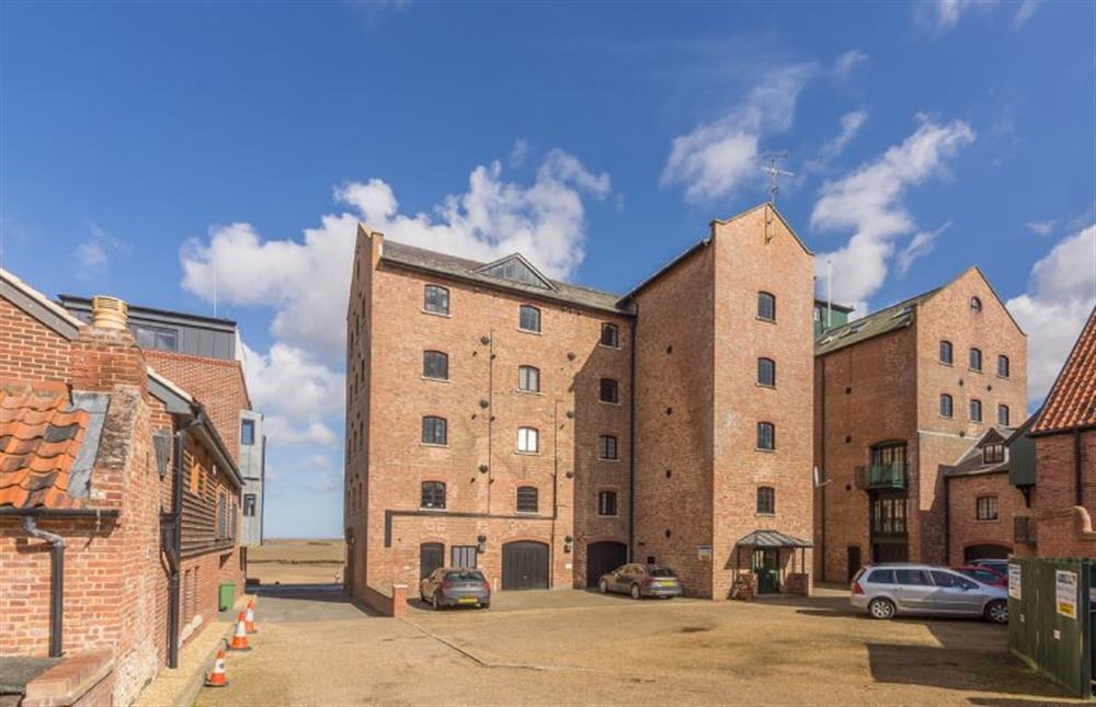 Rear Elevation:  Where there is parking for one car at 16 The Granary, Wells-next-the-Sea