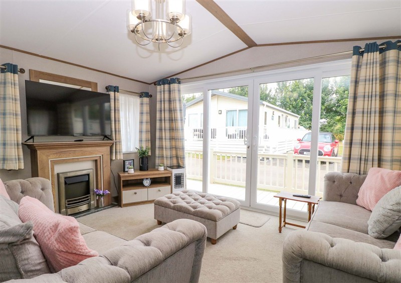 This is the living room at 17 Castle Walk, Burgh Castle