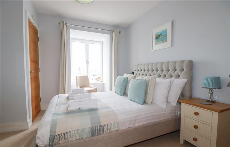 This is a bedroom at 17 Ocean Heights, Newquay