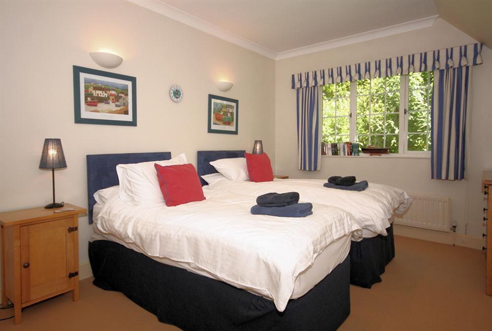 Second twin bedroom at 17 St Elmo Court in Sandhills Road, Salcombe