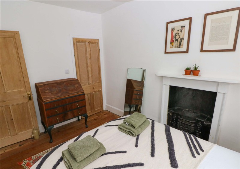 One of the 4 bedrooms (photo 2) at 18 Main Street, Fishguard
