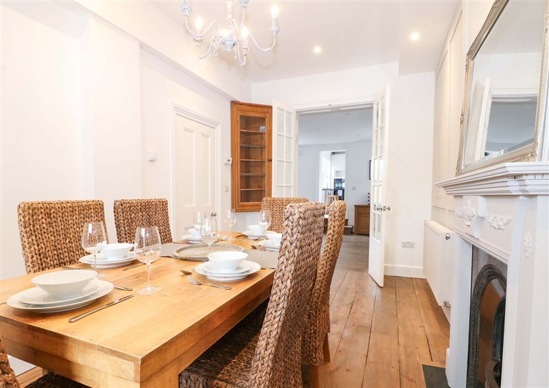 The dining room at 19 Queen Street, Emsworth