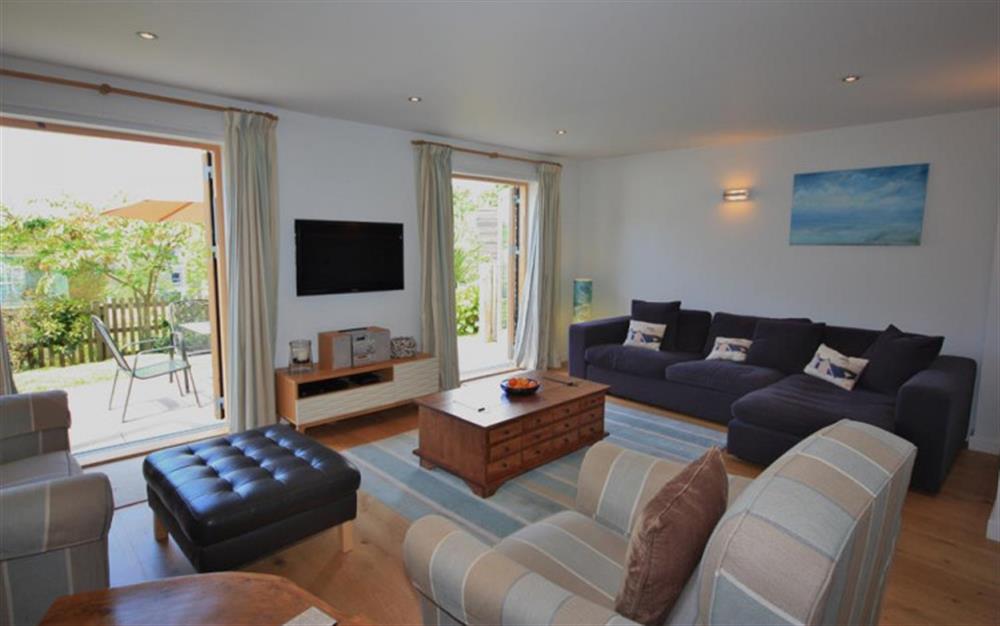 The comfortable spacious living room at 19 Talland in Talland Bay