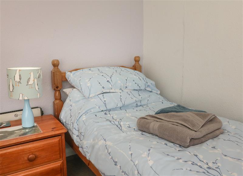 Bedroom (photo 2) at 19 The Glade, Kilkhampton