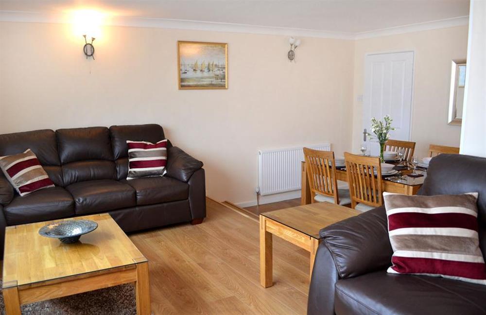 The lounge area at 1C Mayflower Court, Dartmouth