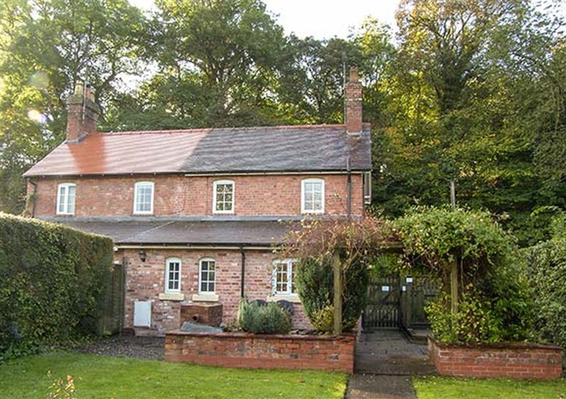 This is 2 Aqueduct Cottages at 2 Aqueduct Cottages, Chirk Bank near Chirk