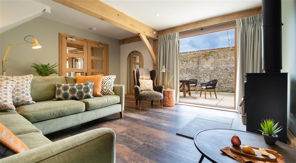 The sitting room (photo 2) at 2 Bagden Farm Cottage in Dorking, Surrey
