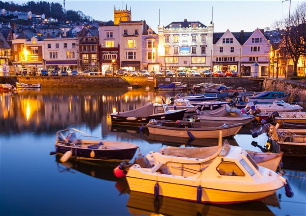 Beautiful Dartmouth-with lovely shops, galleries and eateries and the castle and Naval College-ferries to Dittisham, Totnes and Kingswear are also accessed from this lovely town. at 2 Bank Cottage in Chillington