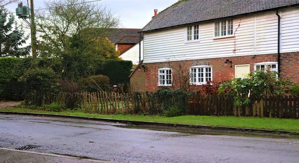 The exterior of 2 Bettenham Cottages, Kent at 2 Bettenham Cottages in Biddenden, Kent