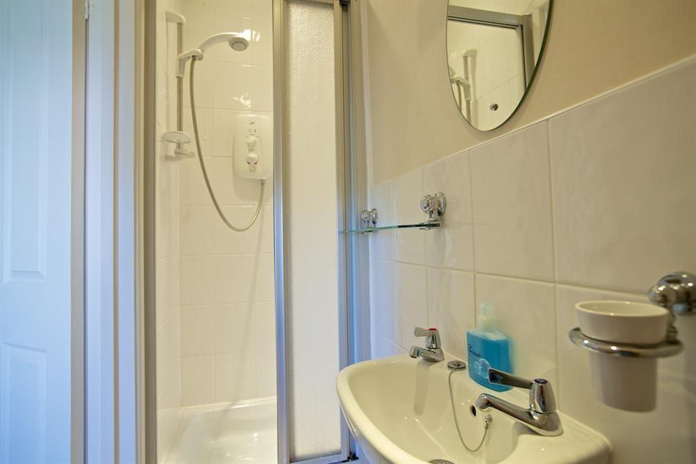 En suite shower room at 2 Channel View in Bennett Road, Salcombe