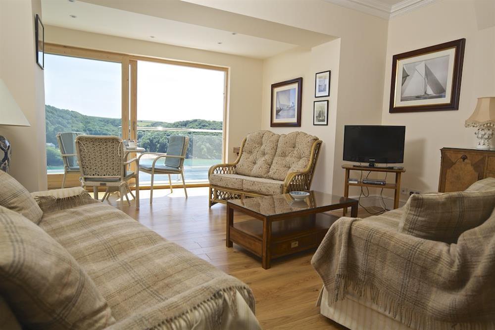 Lounge leading to the sun room at 2 Channel View in Bennett Road, Salcombe