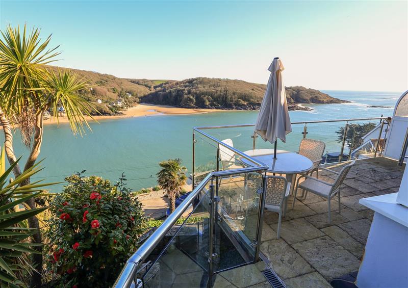 The setting of 2 Channel View at 2 Channel View, Salcombe