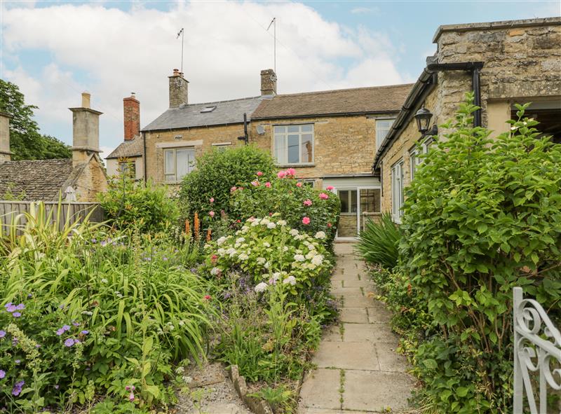 This is the garden at 2 Church Street, Chipping Norton