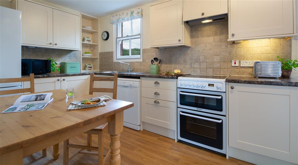 The kitchen at 2 Currendon Cottages in Swanage, Dorset