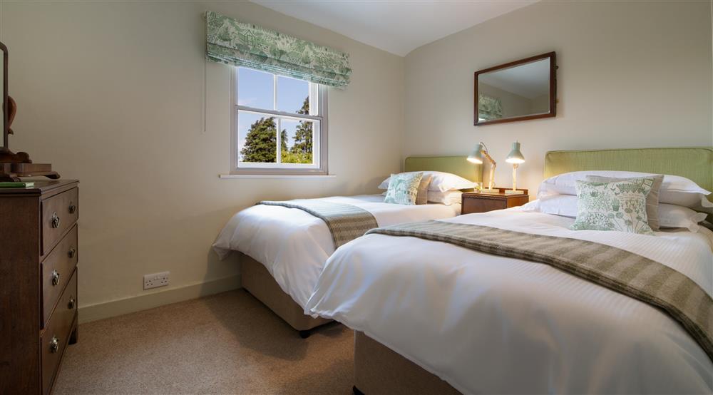 The twin bedroom at 2 Currendon Cottages in Swanage, Dorset