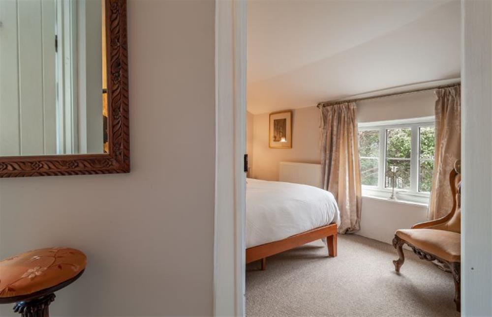 Landing with views of the master bedroom at 2 Fox Cottages, Darsham