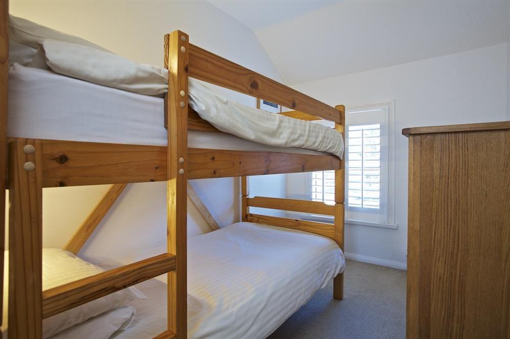 Bunk bedded room at 2 Gould Road in , Salcombe