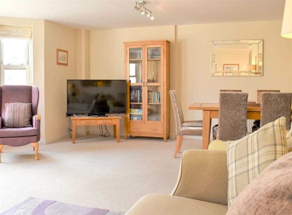 Open plan living space at 2 Great Cliff in Dawlish, Devon
